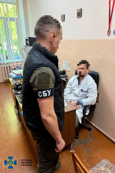 Ексвійськом з Рівненщини брав гроші з поранених солдатів та мобілізованих