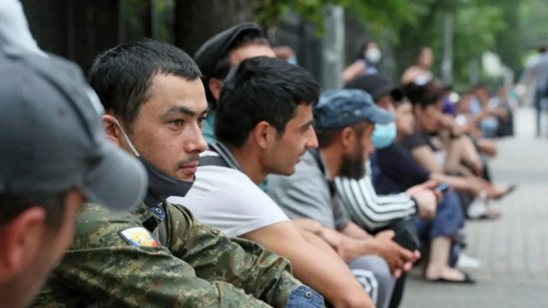 &laquo;Йому тільки виповнилося 18 років&raquo;: Як громадяни Таджикистану опиняються на війні