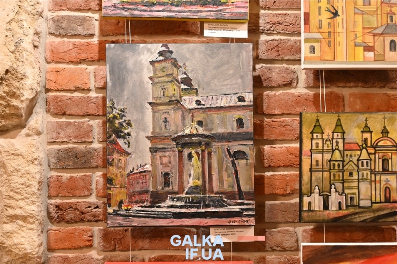 Коли палітра обмежена, а ідеї — безмежні: у Бастіоні відкрили художню виставку “Франківської збірки” (ФОТО)