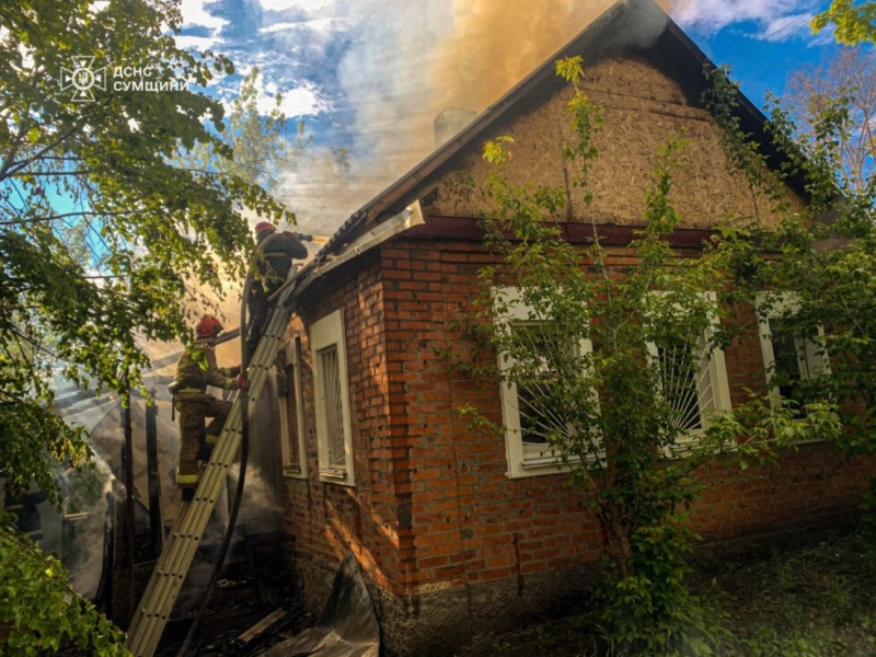 На Охтирщині на пожежі травмовано людину (ВІДЕО)