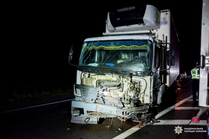 На Рівненщині розбилася водійка кросовера