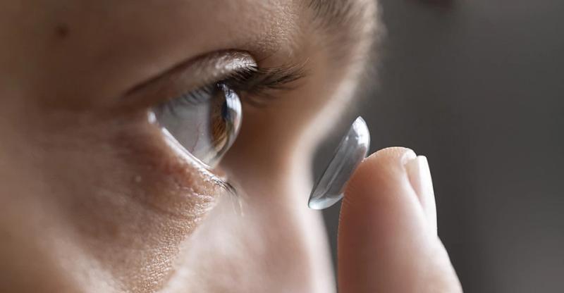 Науковці винайшли контактні лінзи, що дають змогу бачити інфрачервоне світло