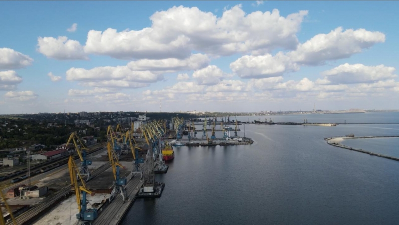 «Пірати» та виробники безпілотників, наближені до Міноборони РФ: хто зараз контролює порт у Маріуполі