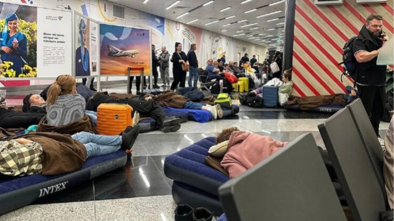 Приниження, допити, відмови: як проходить фільтрація в Шереметьєво і чому українців масово не пускають в окупацію