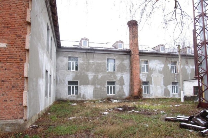 Привласнення понад 800 тис грн бюджетних коштів під час ремонту НВК у Конотопському районі – судитимуть директора ТОВ