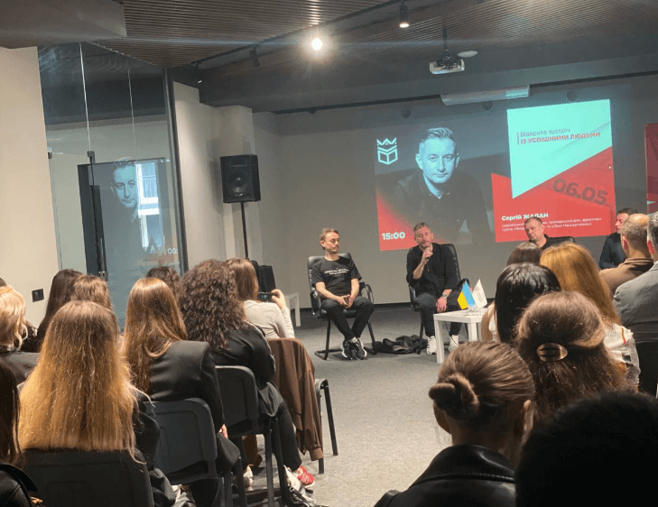 Сергій Жадан у Франківську: про премії, благодійний тур і музику (ФОТО)