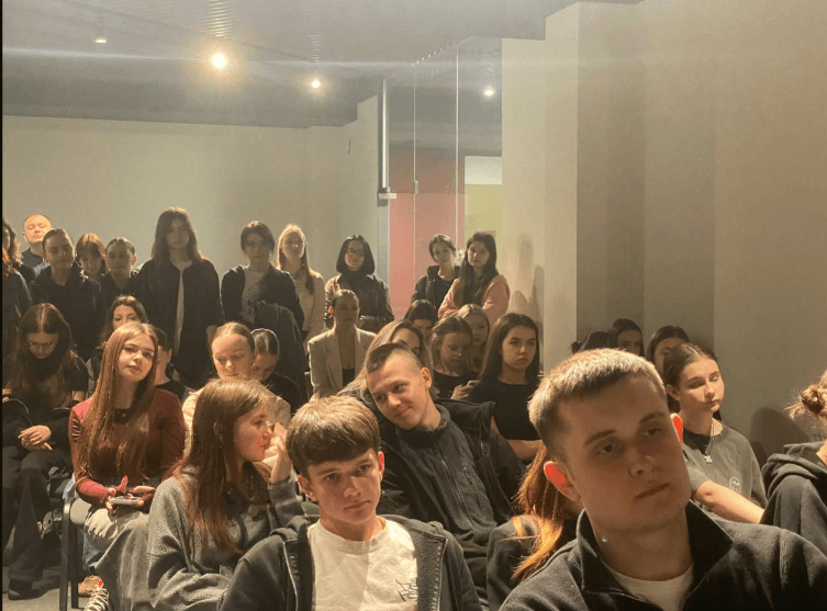 Сергій Жадан у Франківську: про премії, благодійний тур і музику (ФОТО)