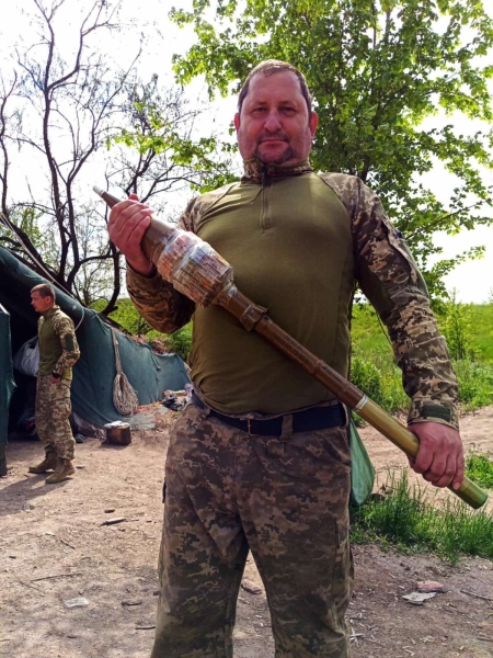 &ldquo;Щоб наші діти ніколи не бачили ті жахіття війни, які побачили ми&rdquo;: історія захисника Миколи Данилюка з Франківщини (ФОТО)