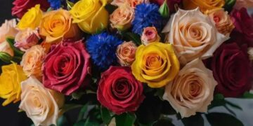 Шикарні букети з днем народження: картинки для привітання з Днем народження