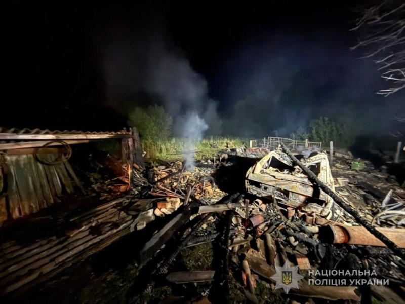 Спалив сарай та авто сусіда: поліцейські повідомили мешканцю Сумщини про підозру
