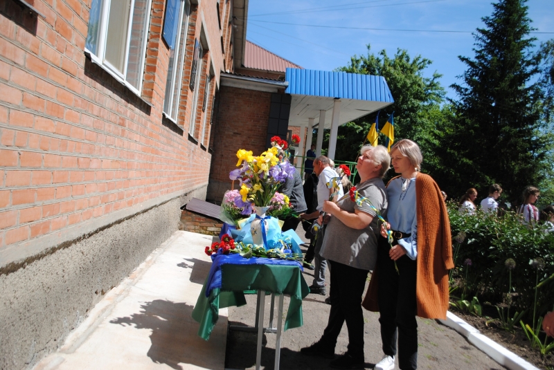 У Диканській громаді відкрили меморіальні дошки двом загиблим воїнам