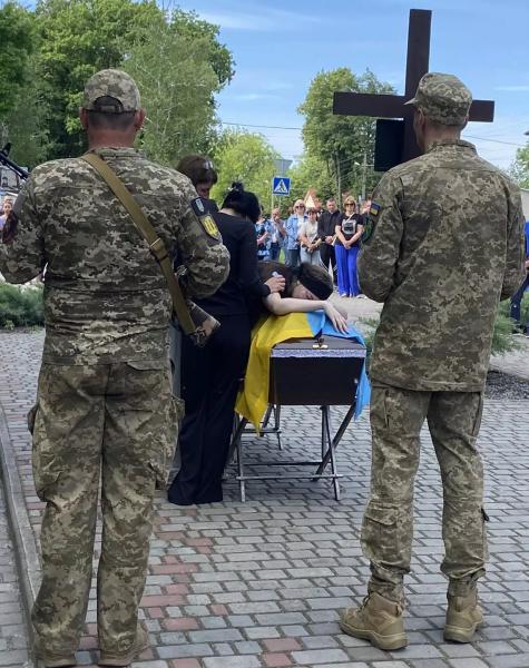 У Глобинській громаді провели в останню путь загиблого Захисника України