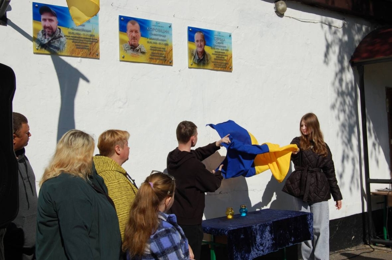 У Гребінківській громаді відкрили меморіальні дошки Захисникам України — Сергію Середі та Юрію Васильєву