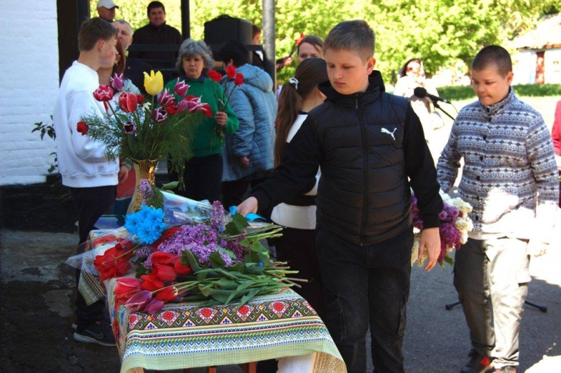 У Гребінківській громаді відкрили меморіальні дошки Захисникам України — Сергію Середі та Юрію Васильєву