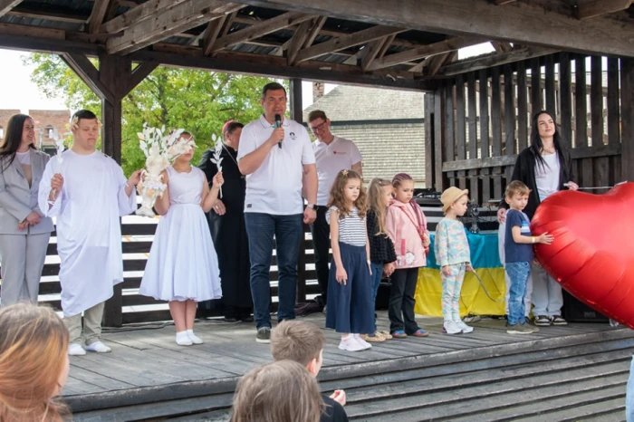 У Луцькому замку відбулося свято для дітей