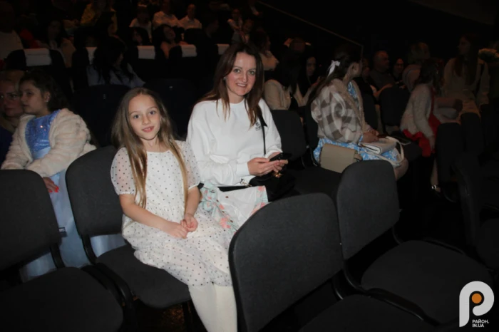 У Луцьку юних зірок кіножурналу «Байки» вітали на червоній доріжці