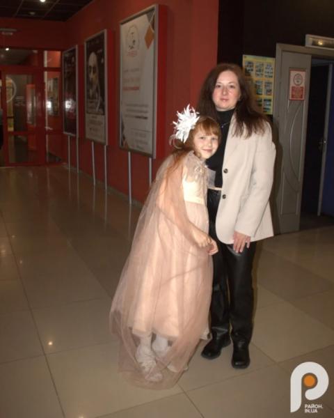 У Луцьку юних зірок кіножурналу «Байки» вітали на червоній доріжці