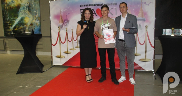 У Луцьку юних зірок кіножурналу «Байки» вітали на червоній доріжці