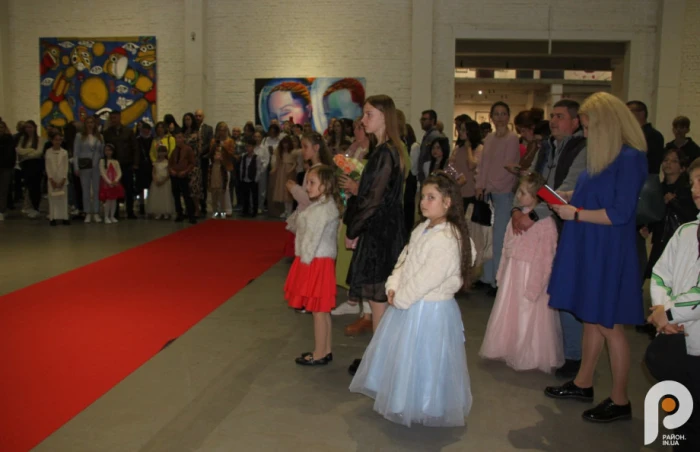 У Луцьку юних зірок кіножурналу «Байки» вітали на червоній доріжці