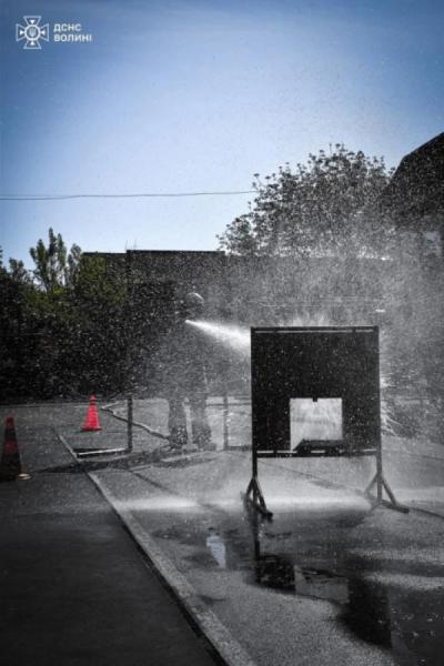 У Луцьку визначили кращу ланку газодимозахисної служби Волині