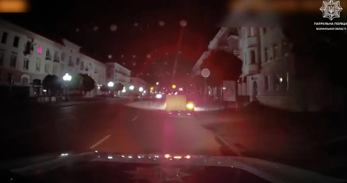 У Луцьку впіймали п'яну водійку Tesla