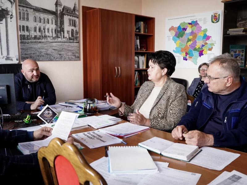 У Полтаві обговорили шляхи покращення підтримки людей похилого віку та осіб з інвалідністю, які страждають на психічні розлади