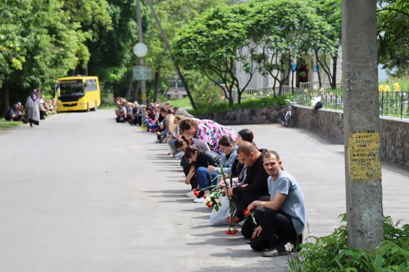 У Решетилівській громаді попрощались із загиблим Захисником України