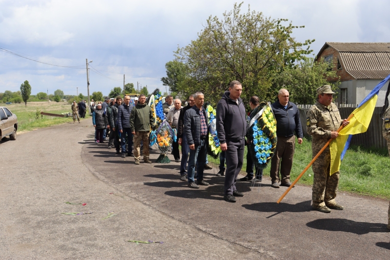 У Решетилівській громаді провели в останню дорогу загиблого Захисника України