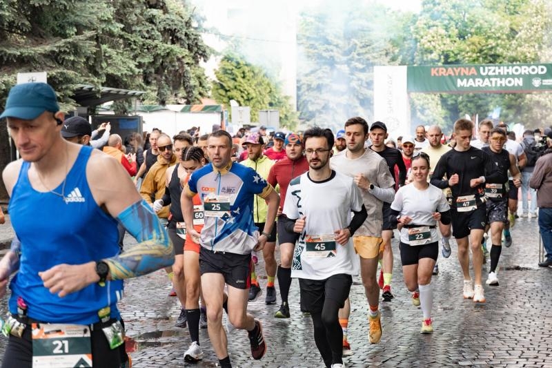 Ужгородський марафон Krayna об’єднав понад тисячу учасників задля підтримки поранених військових