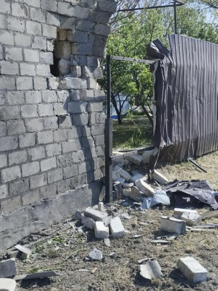 В Нікопольщині від дій рф постраждала 35-річна жінка, в Кам'янському не вижила поранена пенсіонерка