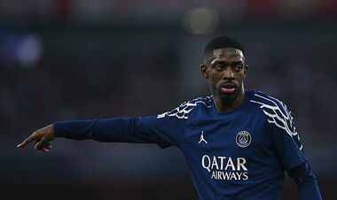 ВІДЕО. Доннарумма після матчу з Арсеналом подарував фанатам рукавиці