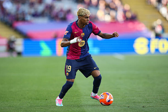 ВІДЕО. Зірку Барселони пожаліли після виснажливої автограф-сесії