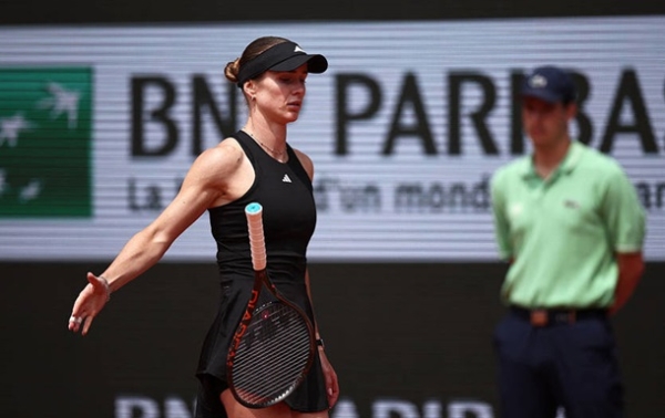 Світоліна завершила виступ на Ролан Гаррос, програвши Швьонтек