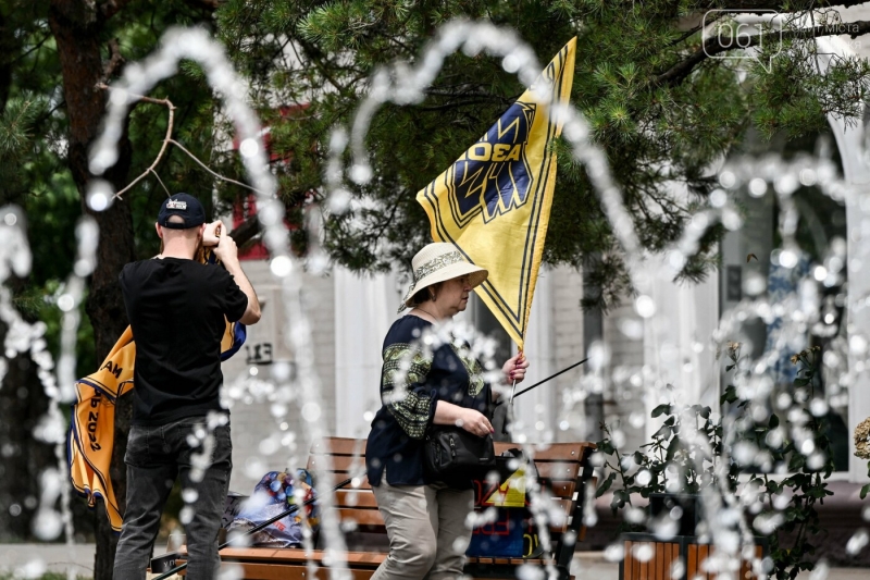 Будь голосом тих, хто став для тебе щитом: у Запоріжжі пройшла акція на підтримку військовополонених, - ФОТОРЕПОРТАЖ