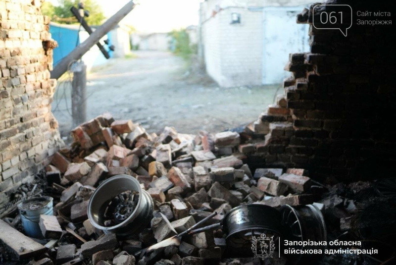 Розбитий вщент гаражний кооператив: в ОВА показали наслідки дронової атаки на Запоріжжя