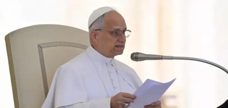 "Народ зазнав серйозних нападів": Папа Римський заговорив про російські удари по Україні