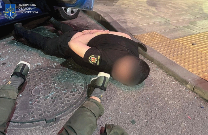 У Запоріжжі викрили наркоторговців, які для маскування користувалися формою поліції і військових