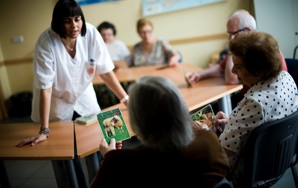 Молодші покоління рідше хворіють деменцією - дослідження