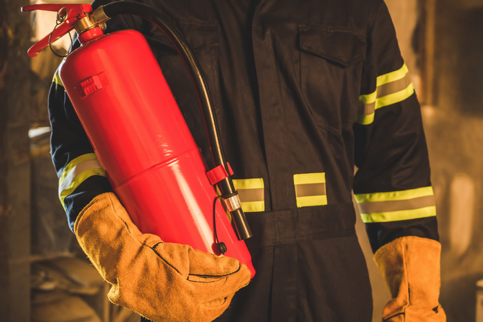 Займання в багатоповерхівці на Зарічанській: у Хмельницькому вночі гасили пожежу