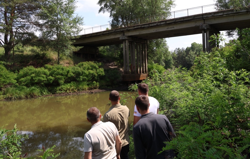 Міст у Вишгороді, який було зруйновано на початку війни, запрацює у вересні 2025 року