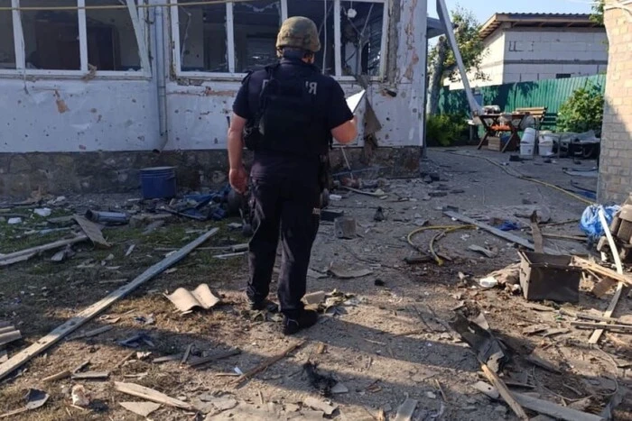 Пошкоджено будинки та господарчі споруди: наслідки обстрілу Київщини