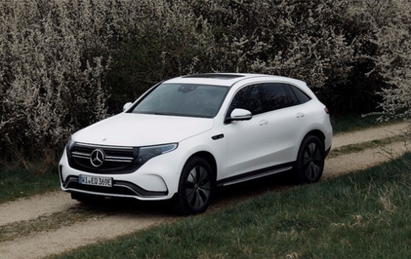 Mercedes відкликає електромобілі через ризик займання батареї Mercedes відкликає електромобілі через ризик займання батареї