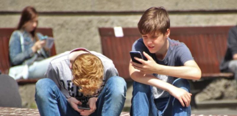 Україною котиться справжня епідемія: під ударом – кожен п'ятий підліток