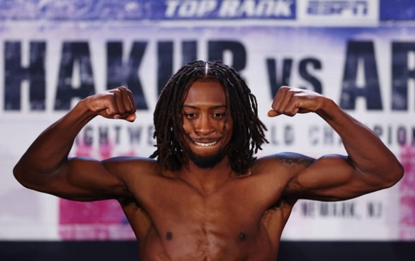 Боб Арум: Хто після Ломаченка? Ось побачите - Кейшон Девіс Боб Арум: Хто після Ломаченка? Ось побачите - Кейшон Девіс