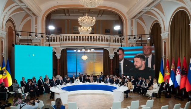 Сербія заявила про готовність долучитися до відбудови України