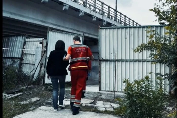 Захисниця Поштової площі після 15 днів голодування потрапила у лікарню