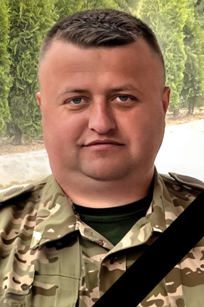 У Хмельницькому попрощалися з двома героями, які віддали життя за Україну