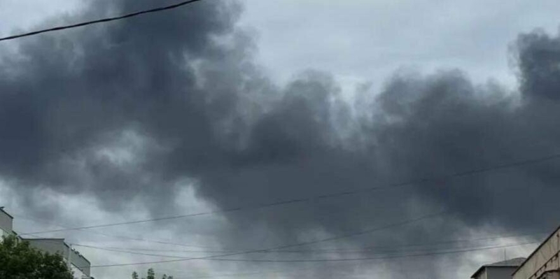 Вибухи призвели до забруднення повітря: на заході України надзвичайна ситуація
