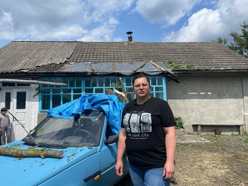 Смерч на Тернопільщині: дахи літали, повалені дерева падали на будинки (ФОТО, ВІДЕО)