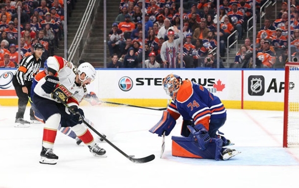 НХЛ: Флорида здобула перемогу і зрівняла рахунок у фіналі Кубка Стенлі НХЛ: Флорида здобула перемогу і зрівняла рахунок у фіналі Кубка Стенлі